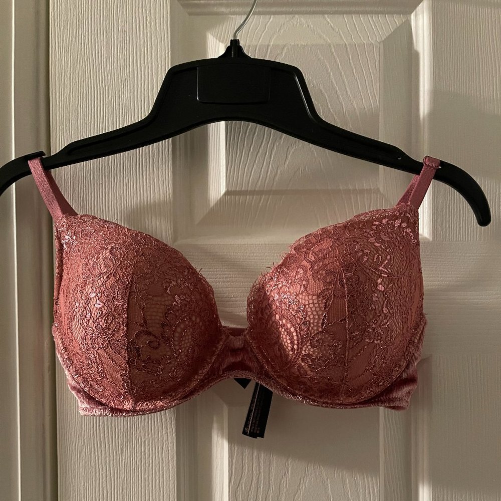 Victoria’s Secret Very Sexy Push Up Bra 34C